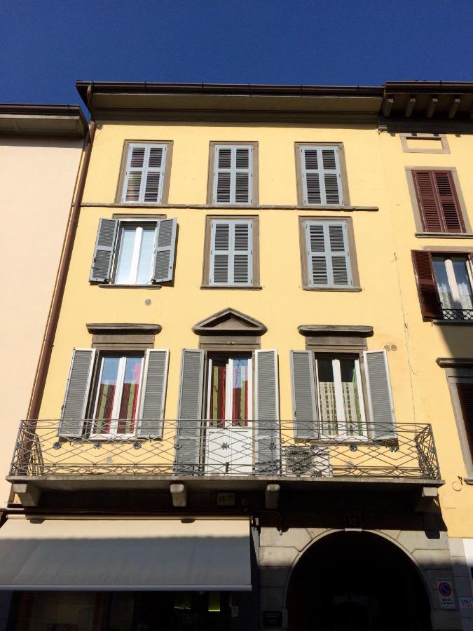 Al Centro Citta Appartement Bergamo Buitenkant foto